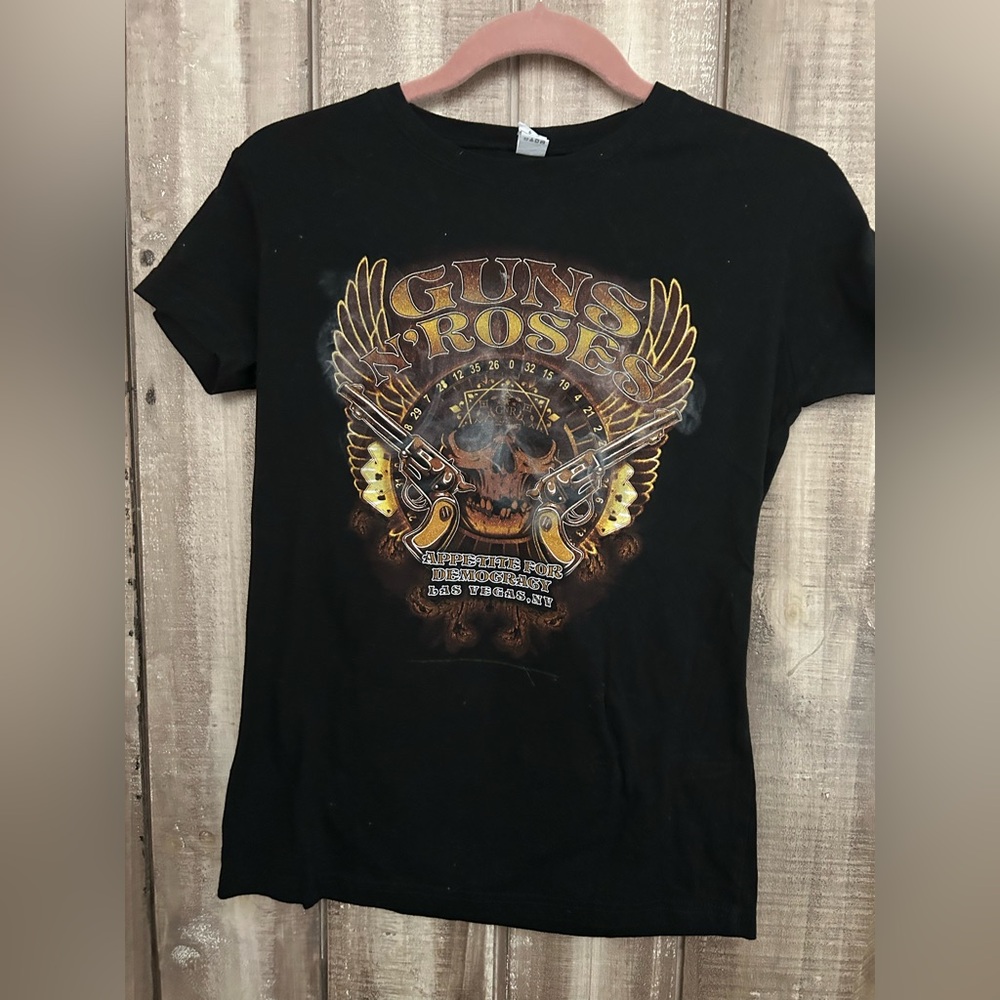 Guns n Roses  2012 concert tee, M